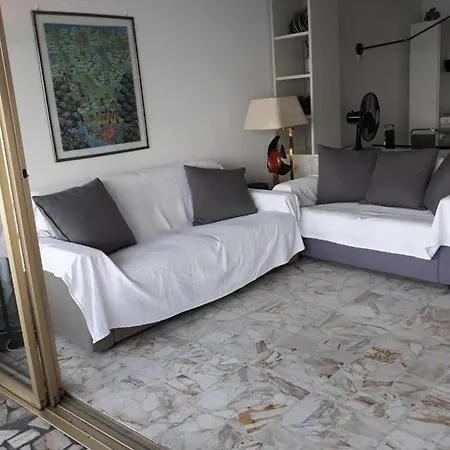 Apartament Flat Rossi Mentona